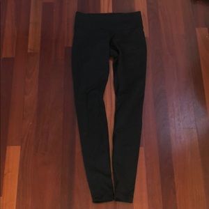Black Lululemon leggings